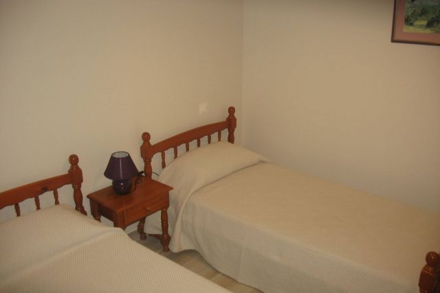 Chambre deux lits simples au rez de chausse